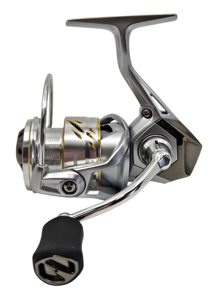 Okuma Zyros ZRS-C2000A 6+1BB Olta Makinesi